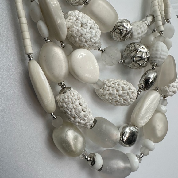 Chicos, necklace to white and silver, multi strand necklace, unique and stunning - Picture 6 of 13